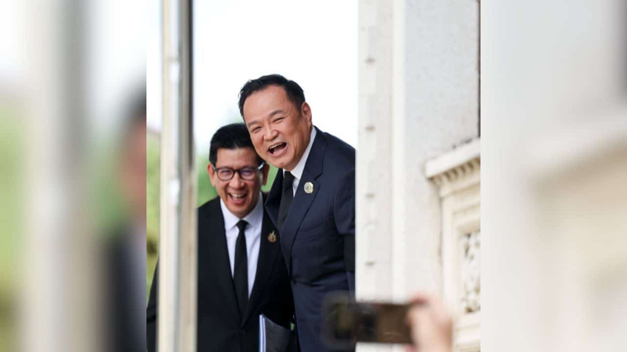 Anutin teases early House dissolution amid censure threat | Thaiger