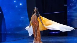 Miss Jamaica tumbles off stage at Miss Universe Bangkok show (video) | Thaiger
