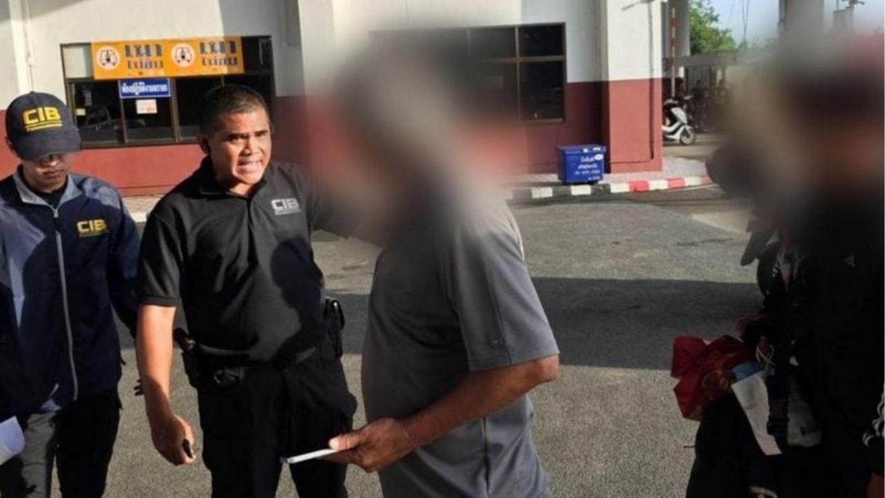 Wanted fraud suspect arrested on Bangkok–Phuket bus | Thaiger