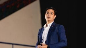 People&#8217;s Party hits back at PM Anutin’s dissolution threat | Thaiger