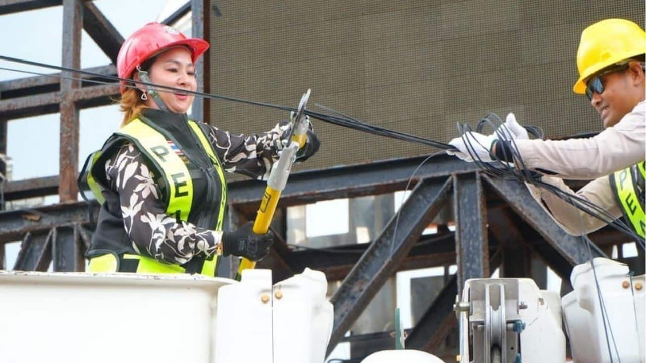 Patong rips up roads to bury cables in 224m baht revamp | Thaiger