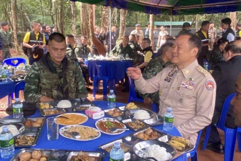 Anutin brushes off Hun Sen’s 500-year border closure jibe | News by Thaiger