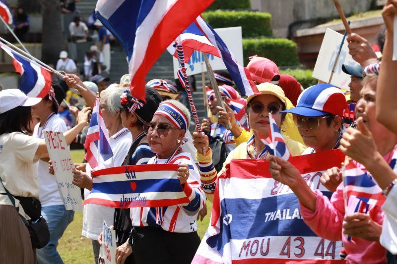 Thailand may delay decision on scrapping Cambodia border pacts | News by Thaiger