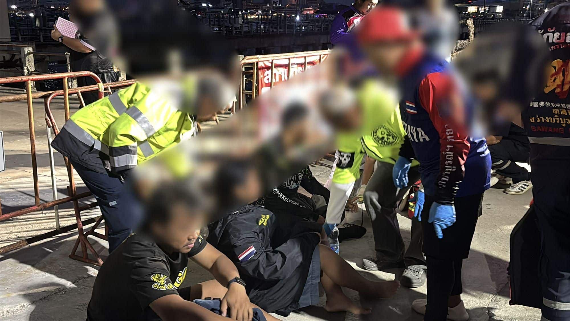 Pattaya boat sinks in storm, 14 tourists rescued | News by Thaiger