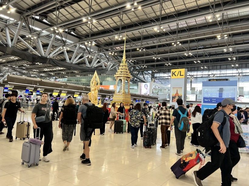 Thailand's tourism tax stalled again despite 11 billion baht potential | News by Thaiger