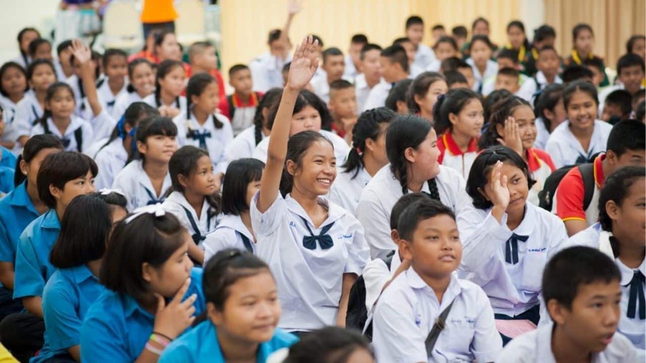 Is a Thai public school an option for foreign kids? Pros and cons | News by Thaiger