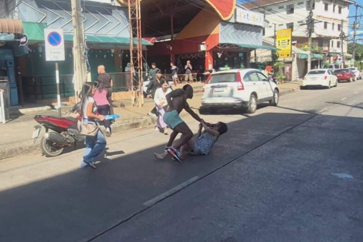 Бразильский футболист напал на персонал бара из-за неоплаченного счета в Удон-Тхани