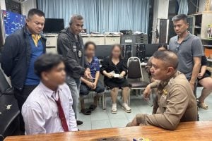 Thai student rescued from phone scam at Kamphaeng Phet resort | Thaiger