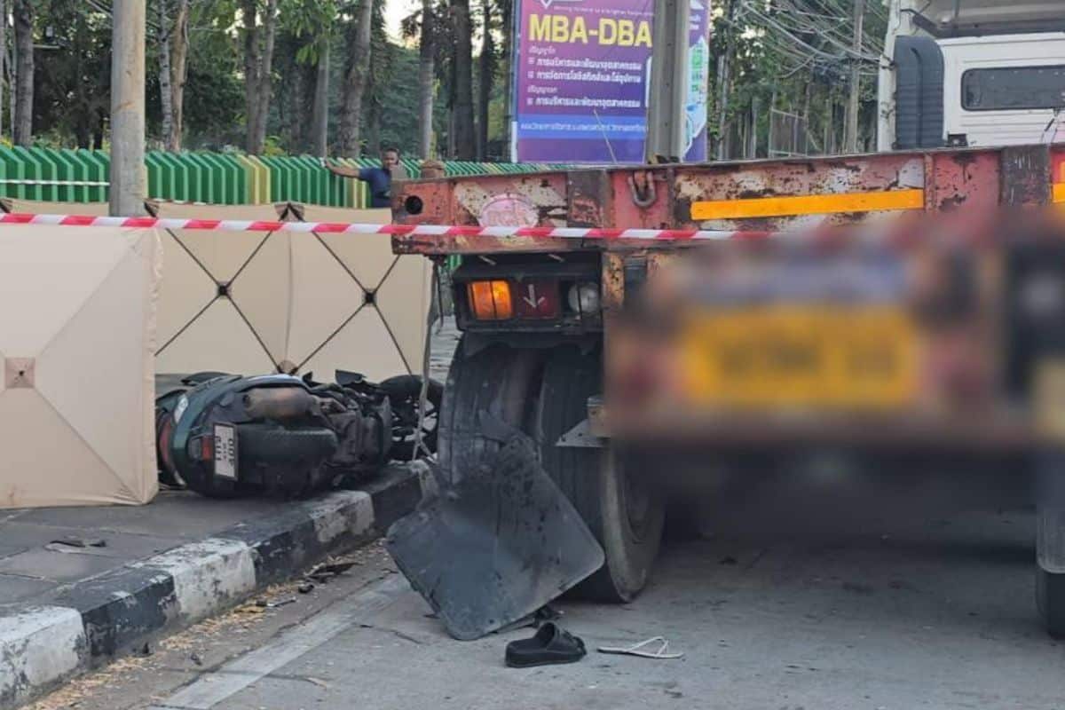 Двое погибли в результате утренней аварии на мотоцикле в Сри Рача