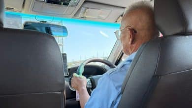 ‘Gigachad’ Thai taxi driver saves tourist from missing flight | Thaiger