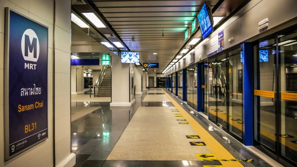New year 2026: BTS-MRT last train schedule & free parking locations revealed | News by Thaiger
