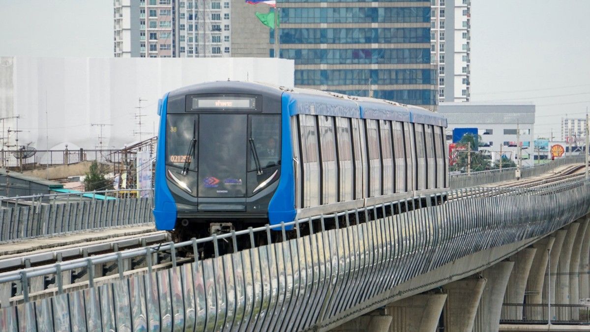BTS and MRT offer free rides for dads on Father’s Day, December 5 | Thaiger