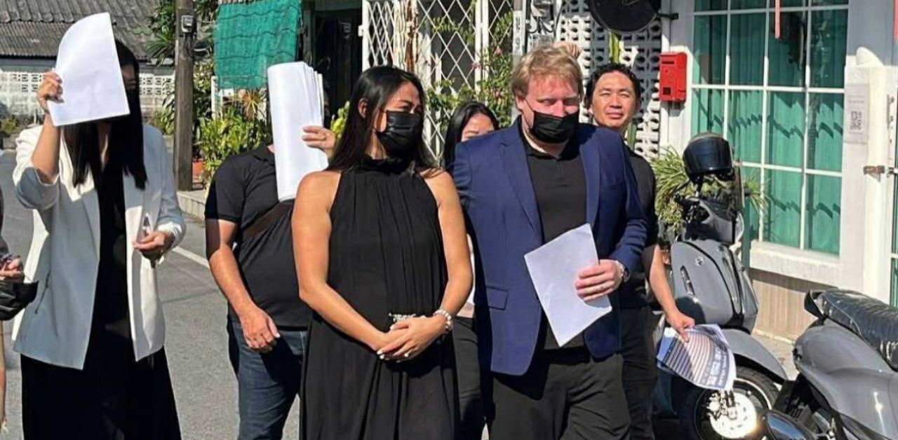 Thai-Canadian couple tricked into buying unfinished pool villa