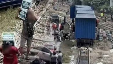 6 Hat Yai men arrested for stealing beer from container train amid flood chaos | Thaiger