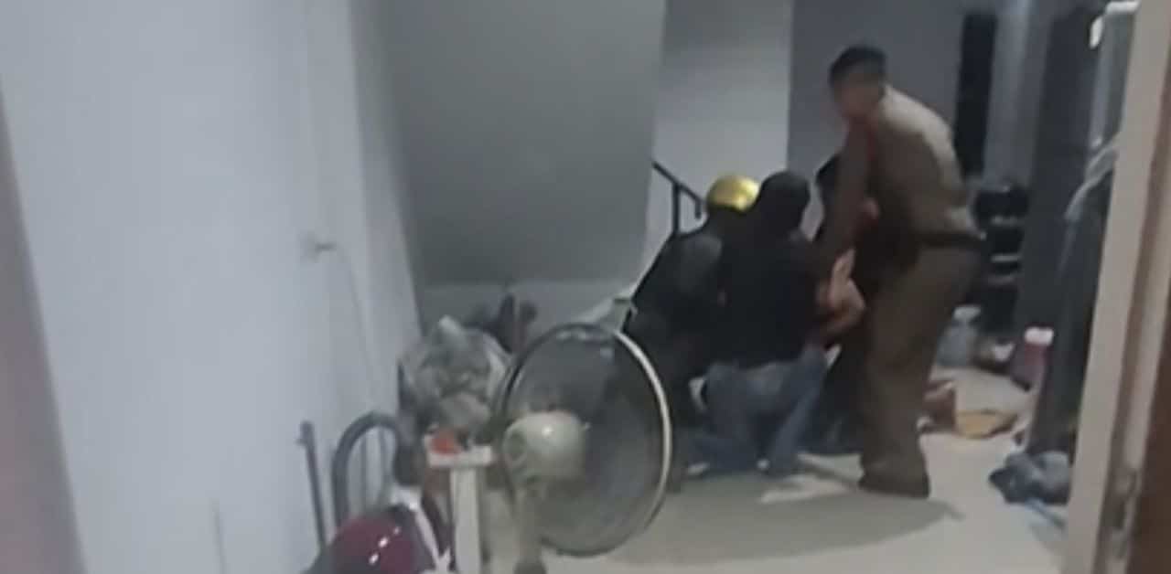 Thai homeowner exposed woman taking over his home in Bangkok