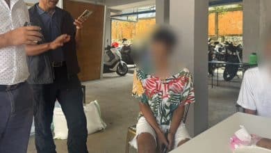 Thai man surrenders after firing shots during Hat Yai flood rescue | Thaiger