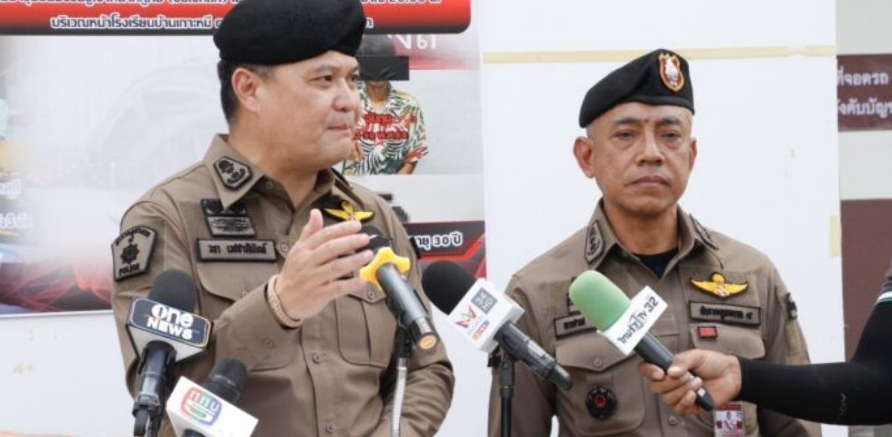 Thai man surrenders for firing shots while rescuer on jet ski travels past by