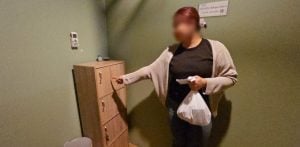 Chon Buri spa denies responsibility on client loses gold worth 300,000 baht | Thaiger