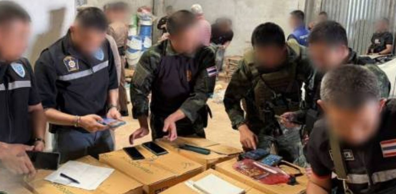 Suspicious Thai-Cambodian couple in Sisaket