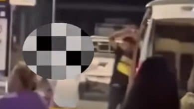 Phuket van driver strikes foreign woman with bottle over rubbish dispute | Thaiger