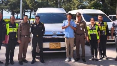 Phuket van driver faces fine and licence suspension for striking foreigner | Thaiger