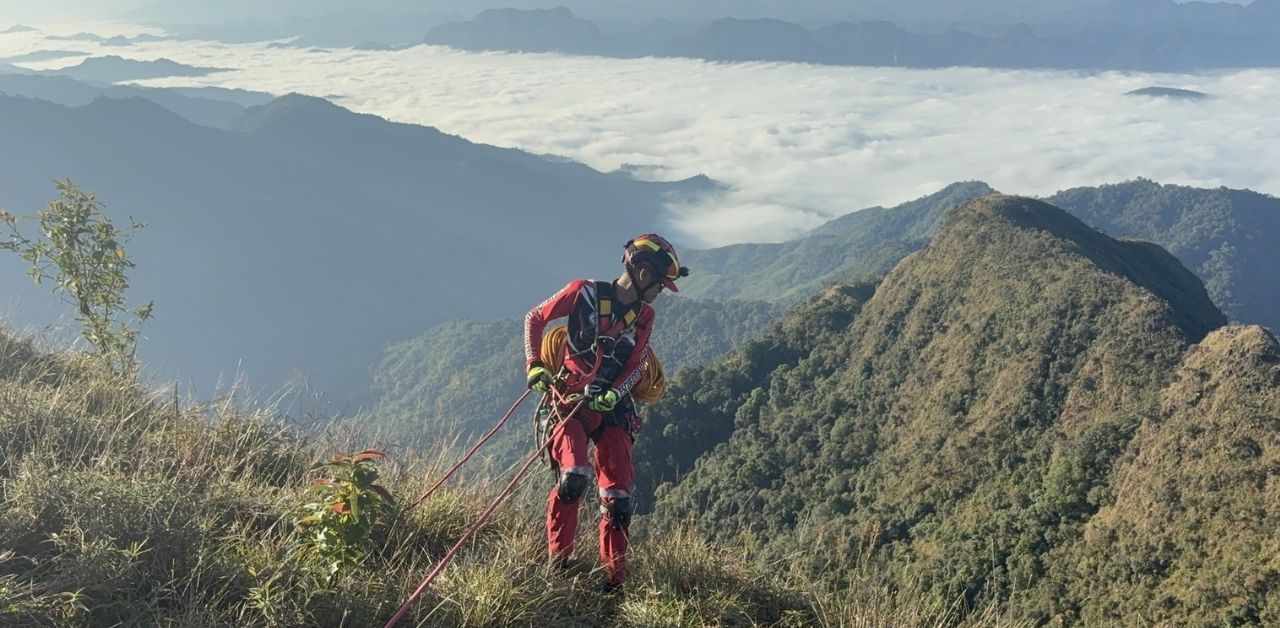 Thai woman dies after falling 200-metre cliff in Tak | Thaiger