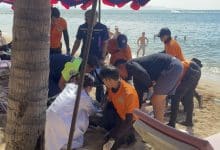 Pattaya lifeguards save Dutch woman from drowning at Jomtien Beach | Thaiger