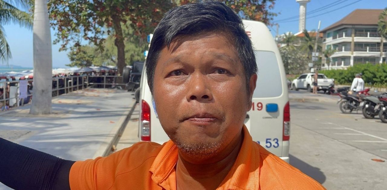 Thai lifeguards save foreign woman from drowning