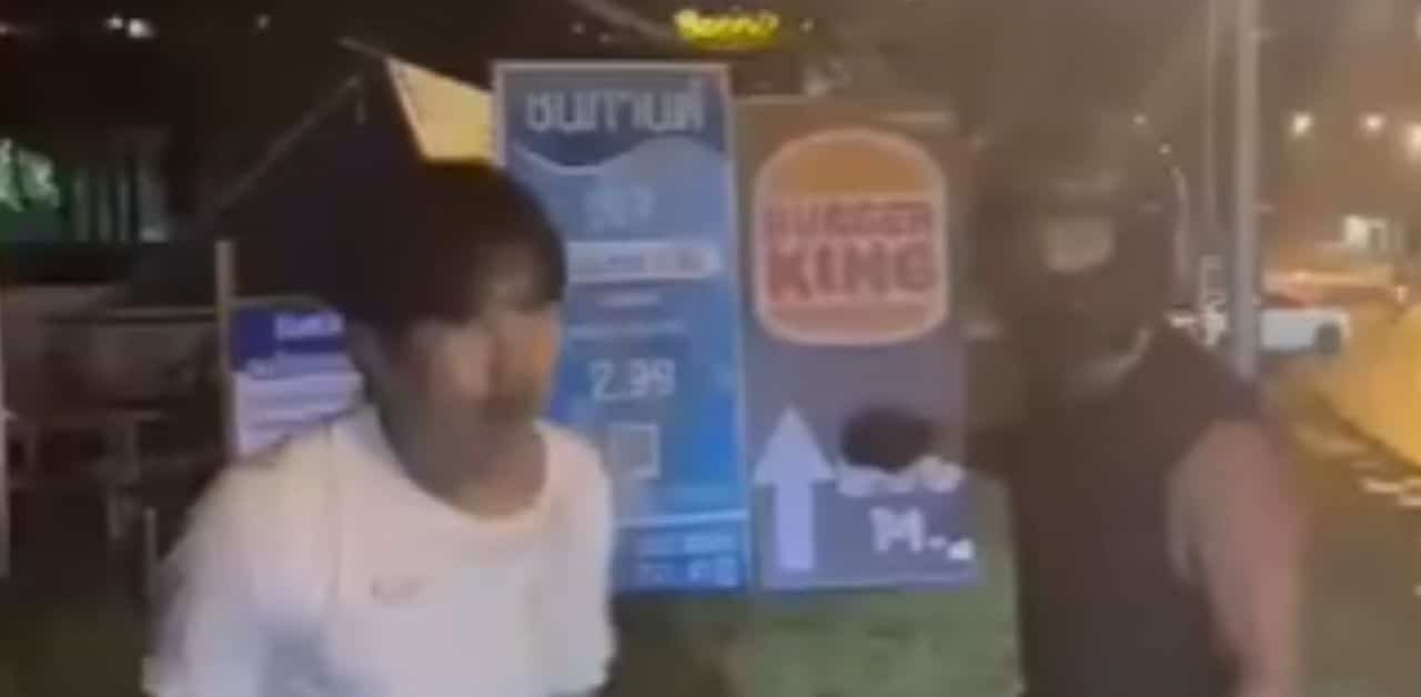 Thai motorcyclist injured in Phuket road dispute, foreign suspect flees scene | Thaiger