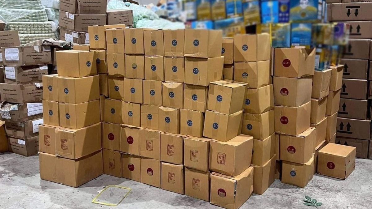 CIB raids illegal factory in hua hin, seizes over 13,000 items including expired milk sold online | News by Thaiger