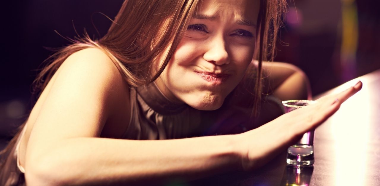 New alcohol rule: vendors banned from serving intoxicated customers | Thaiger