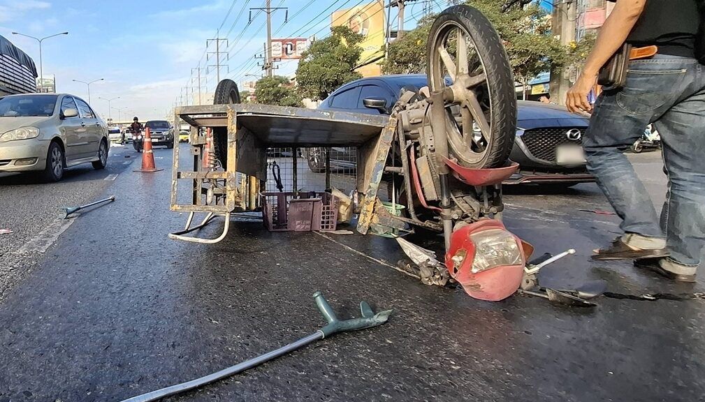 Смертельное ДТП в Патхумтхани, полиция ищет водителя