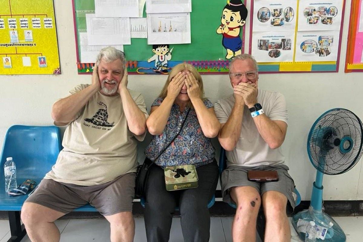 Foreign trio returns to Thailand to reunite with childhood driver after five decades | News by Thaiger