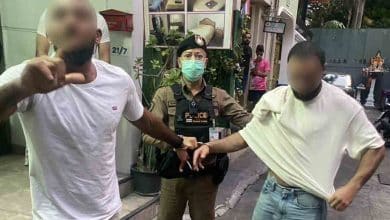 Tunisian duo arrested for theft of 150,000 baht gold necklace | Thaiger