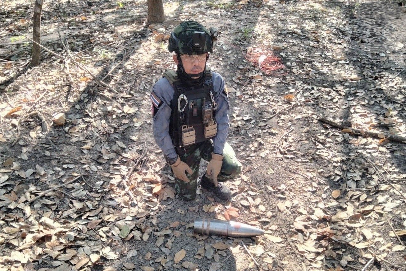 Nine landmines found during border clearance in Surin | News by Thaiger
