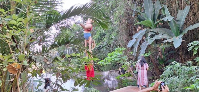 Chiang Mai temple to ban tourists following ‘Disrespectful’ yoga | News by Thaiger