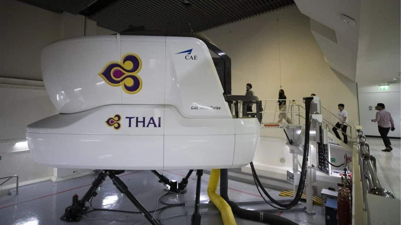Thai Airways pilots train with virtual reality, providing safe flight simulations for aspiring aviators.