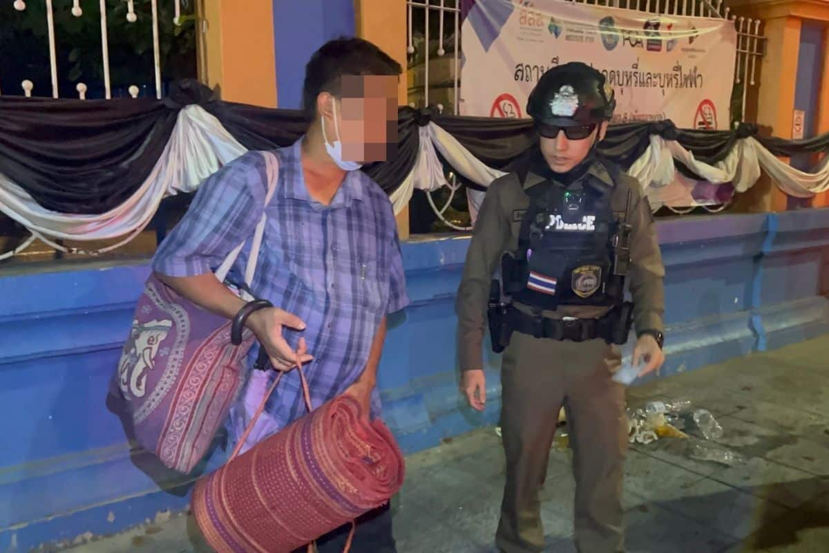 Fake fortune teller warns of loss, then steals woman’s iPhone | Thaiger