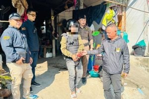 Justice finds Khon Kaen man after brutal attack on wife and child | Thaiger