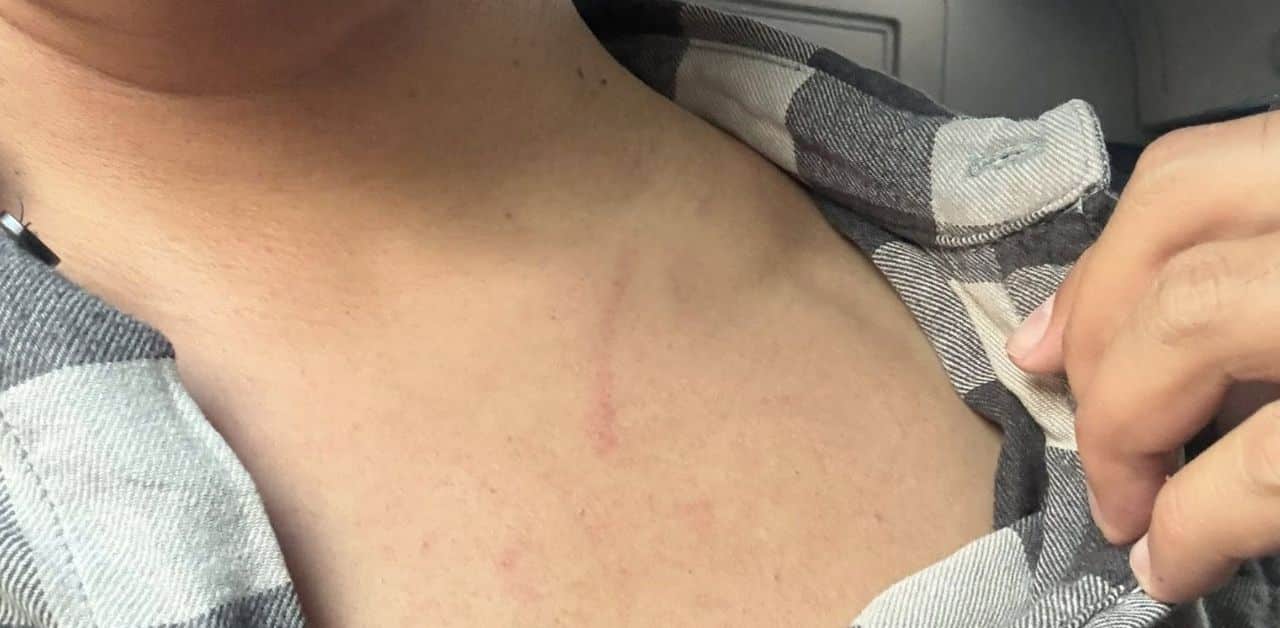 Bangkok police attacked on road