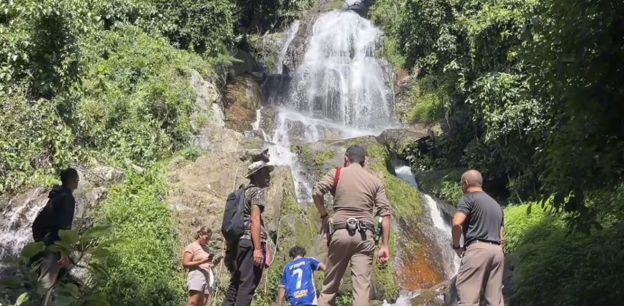 French tourist dies after slipping from fifth tier of Koh Samui waterfall | Thaiger