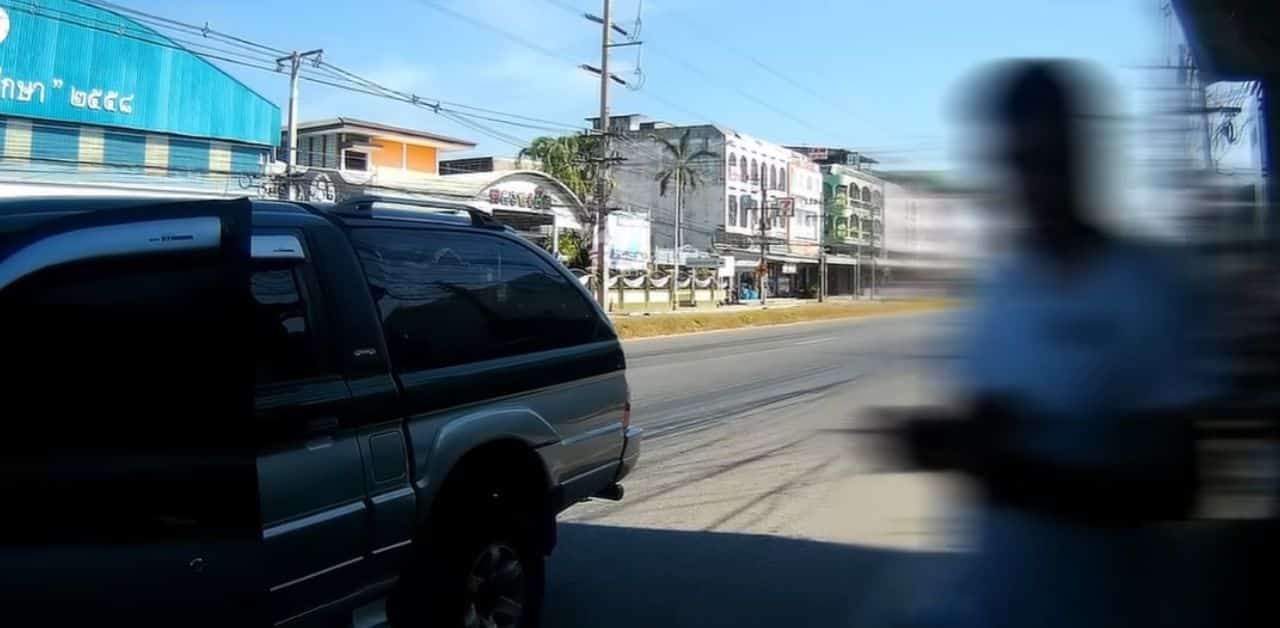 Senior police attempts to escape charge with his power