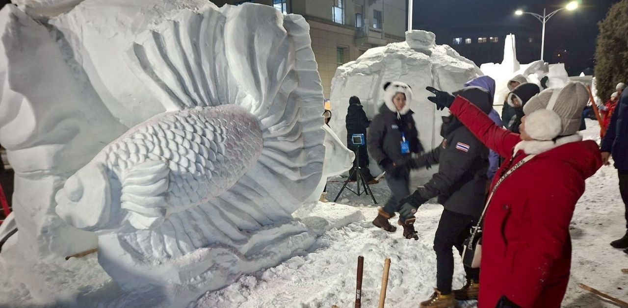 Thai students claim top prize at Harbin snow sculpture contest | Thaiger