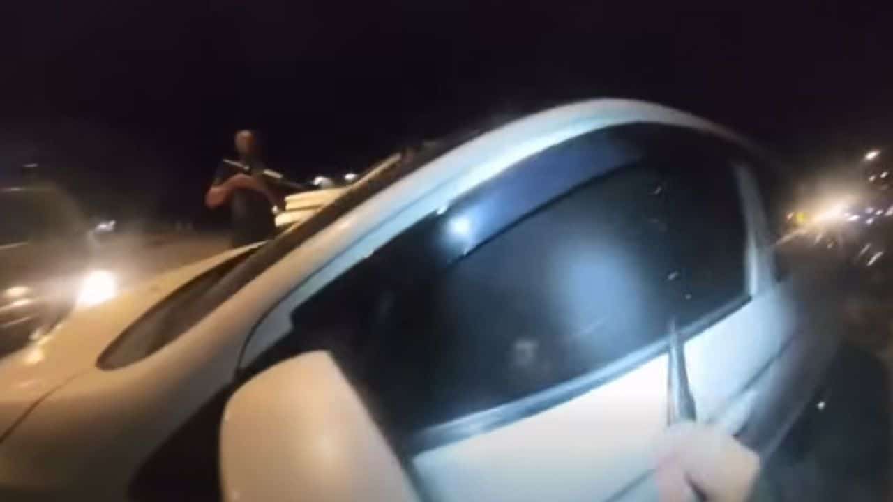 Police smash car to arrest Nigerian drug dealer