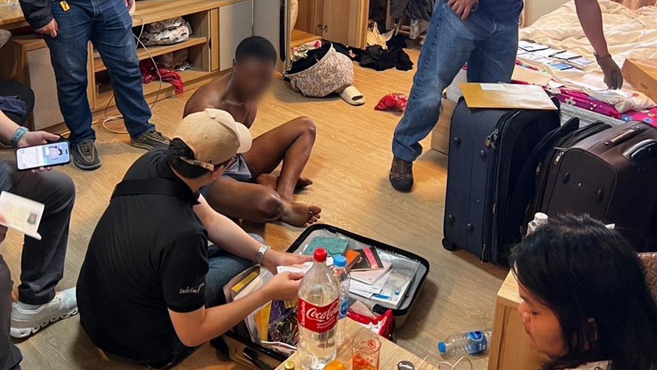 Nigerian and Ivorian scammers arrested in Nonthaburi