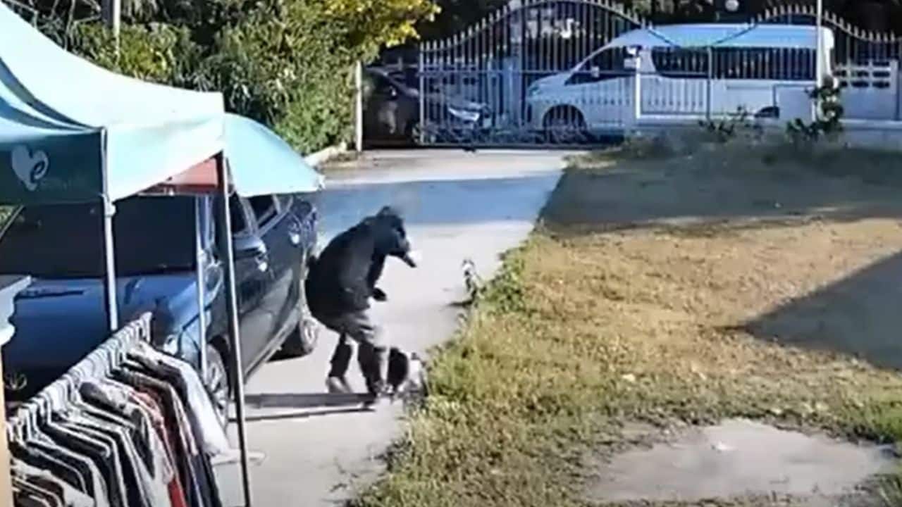 Jealous Thai soldier threatens family of social media influencer