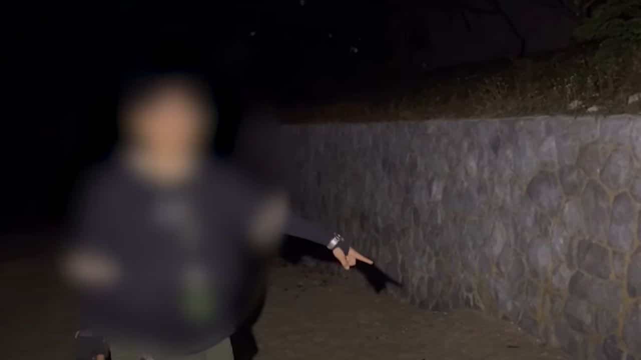 Thai tomboy exposes naked foreigner online