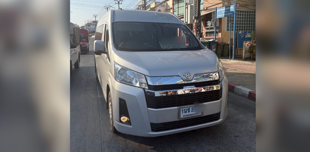 Thai police assaulted in road dispute