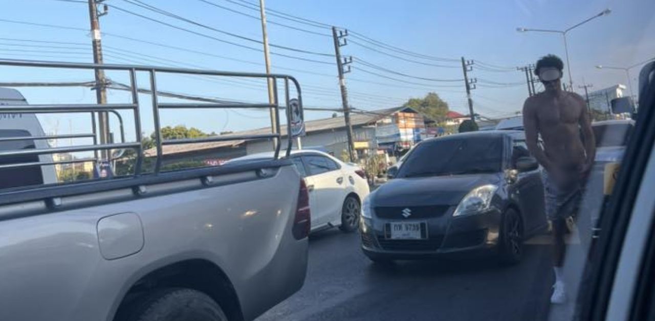 British urinates on Phuket road