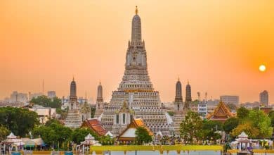 Wat Arun issues apology, tightens rules for photographers after complaints | Thaiger